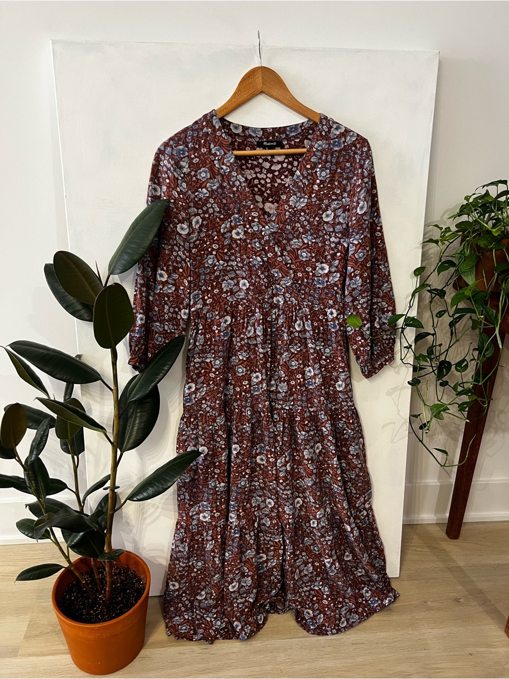 Madewell Floral Tiered Midi Dress in Burgundy